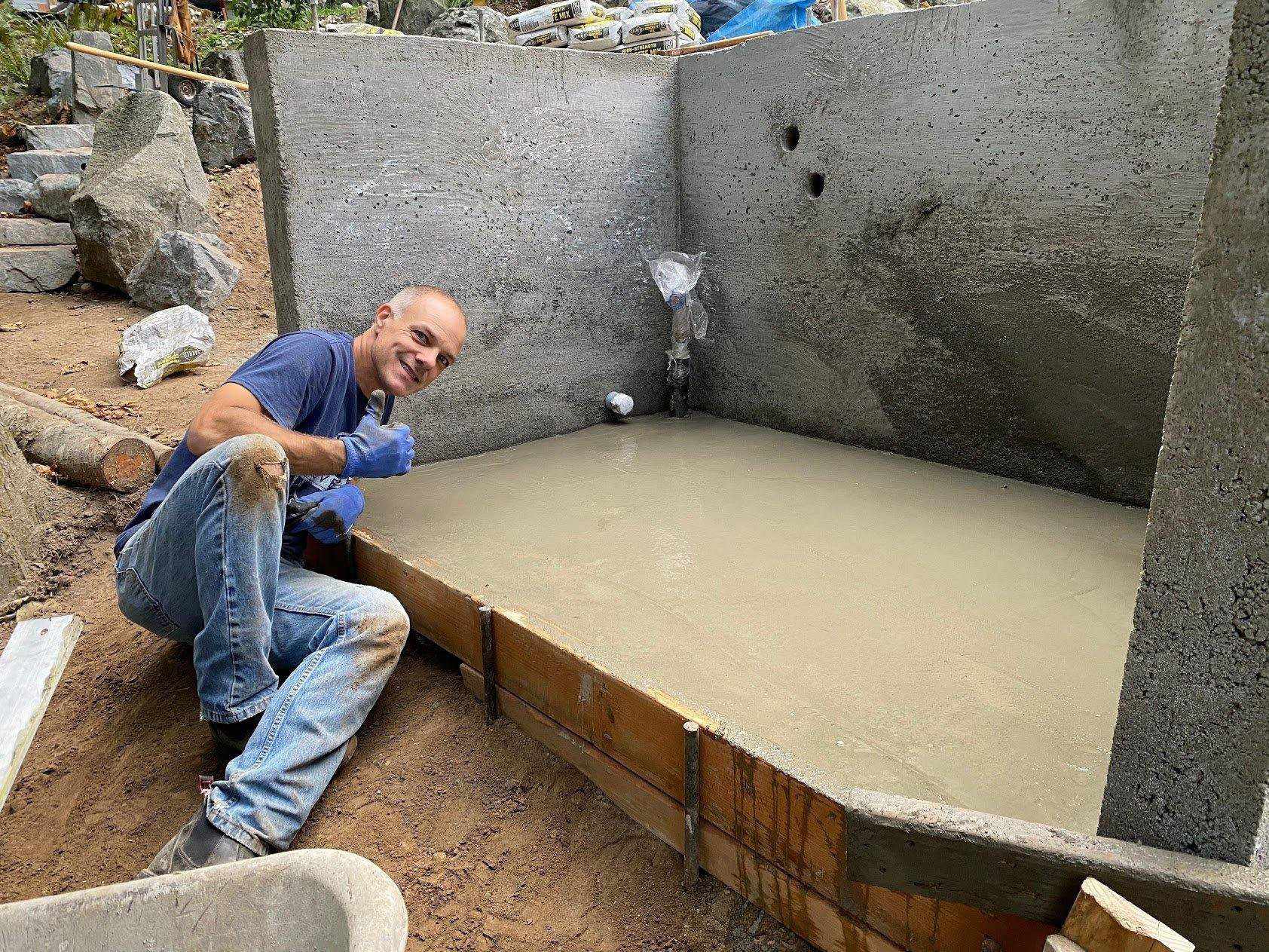 Nathan Bliss-Miller - Koi Pond with 50 Ft Falls - Globalnestes