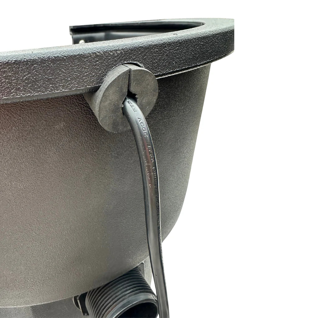 Helix Pond Skimmer 2.0 – Compact, Fish-Safe Skimmer